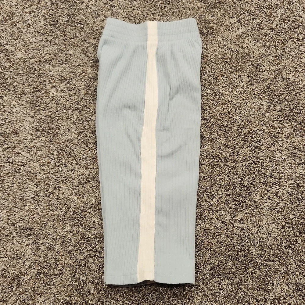 Zara Ribbed Culottes - Picture 3 of 3